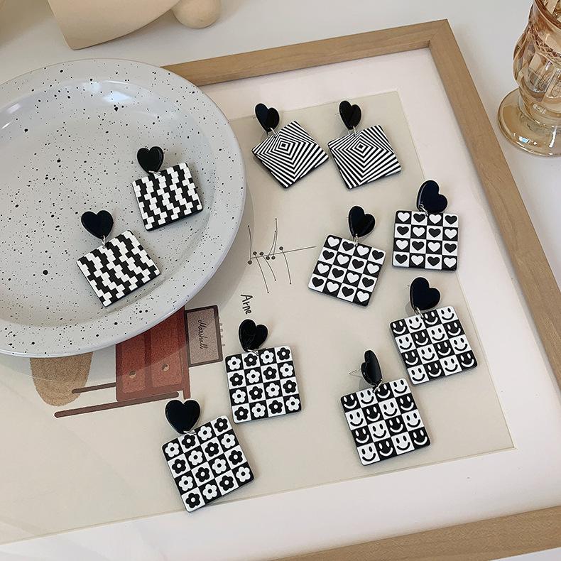 B&W Checkered Earrings - The Accessorys Official